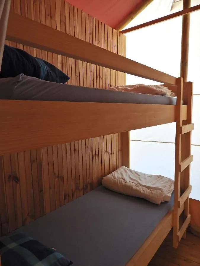 Vakantiepark DT Lodge Tent Holiday Deluxe AC, Lanterna Poreč